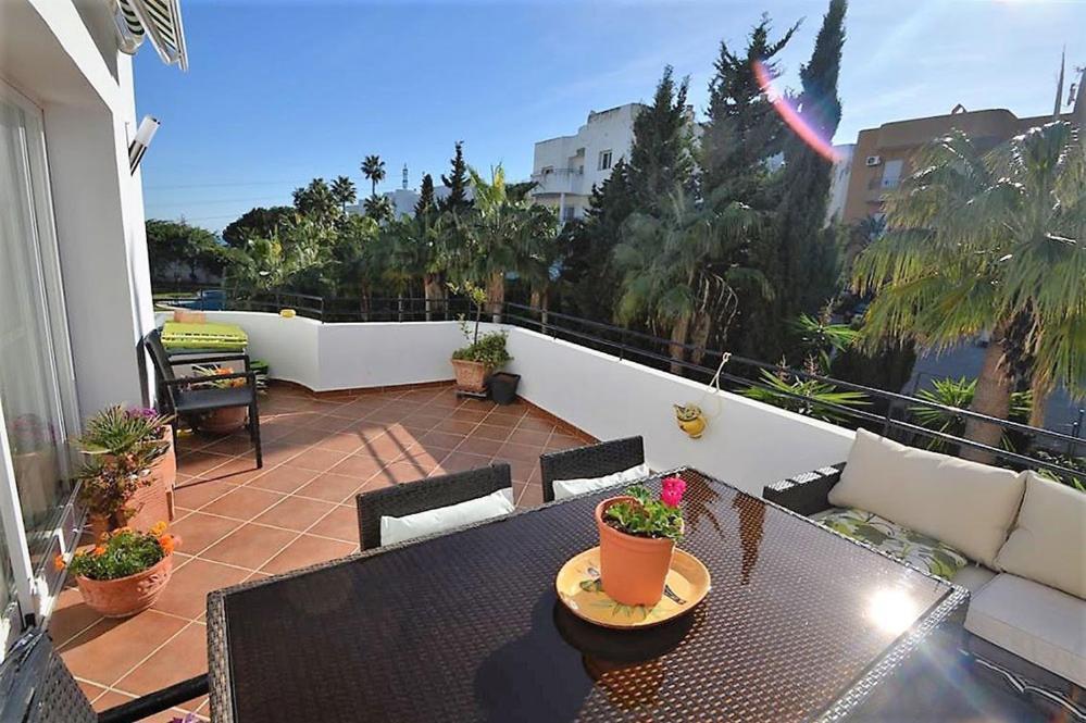 Apartamento Estepona Golf 外观 照片