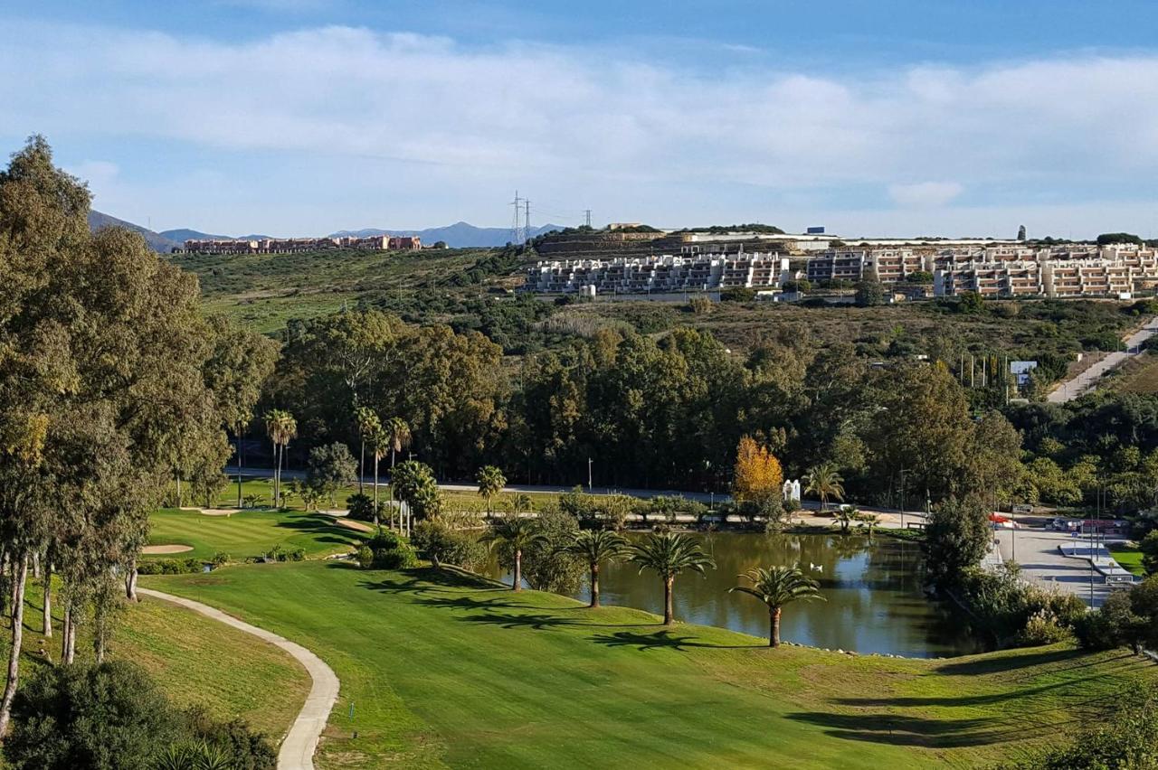 Apartamento Estepona Golf 外观 照片